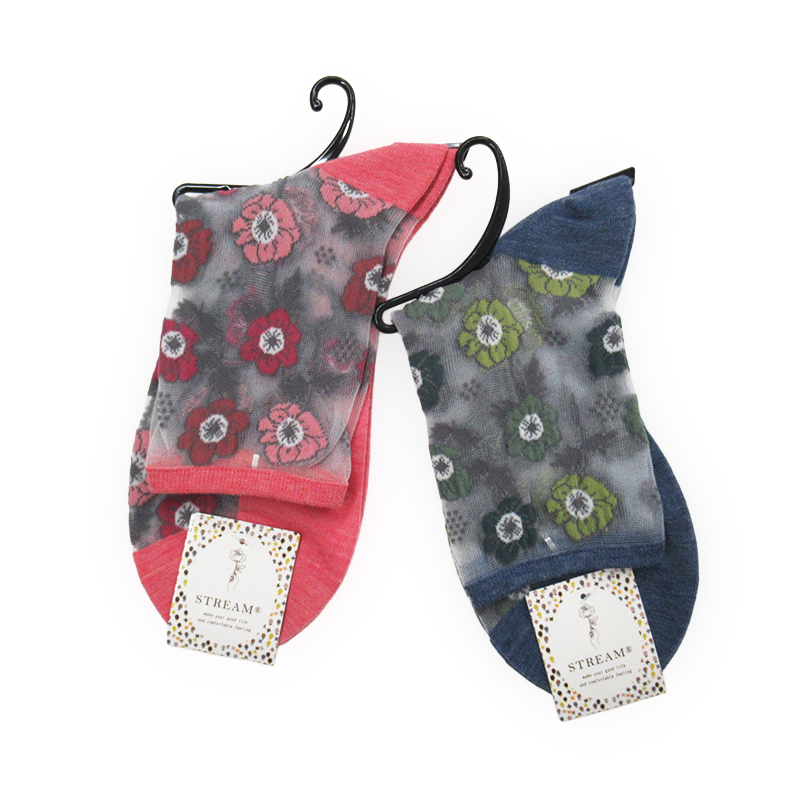 STREAM  アネモネ柄シアークルーソックス